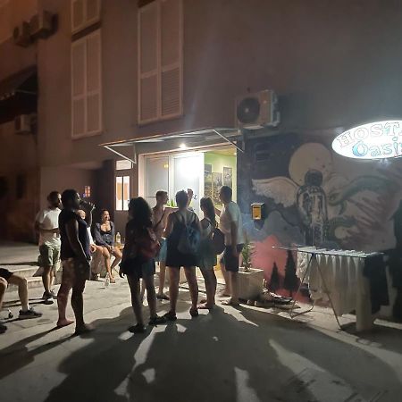 Oasis Hostel Сплит Экстерьер фото